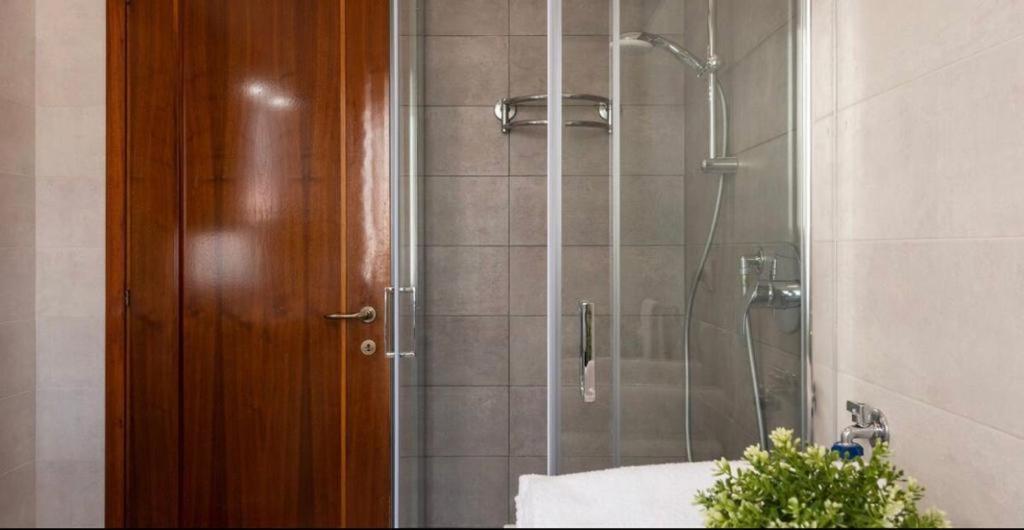 Como Diamond Apartment Lipomo Luaran gambar
